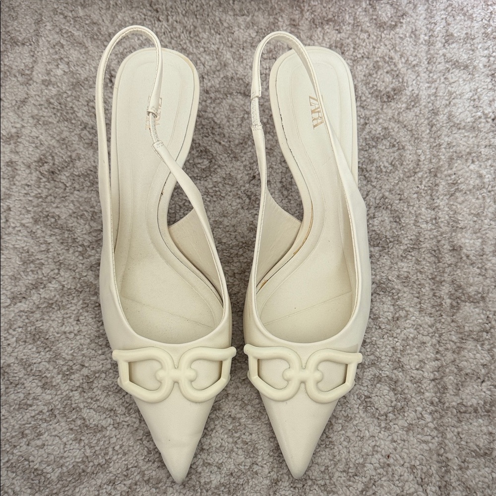 Zara Cream Pointed Slingback Heels with Chain